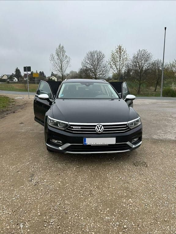 Gebraucht VW Passat Alltrack 190 PS (139 kW) 2019 Schwarz Kombi