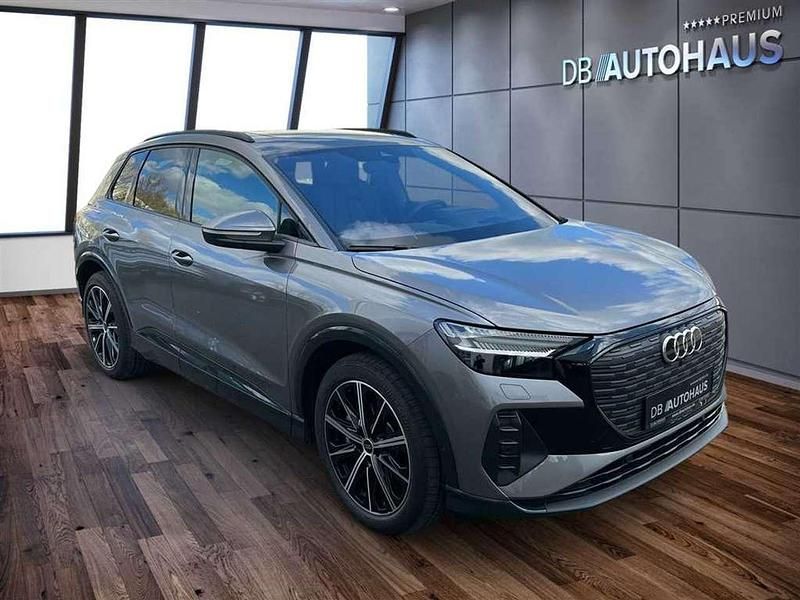 Gebraucht Audi Q4 e-tron Ambiente 219 kW (299 PS) 2023 Grau SUV