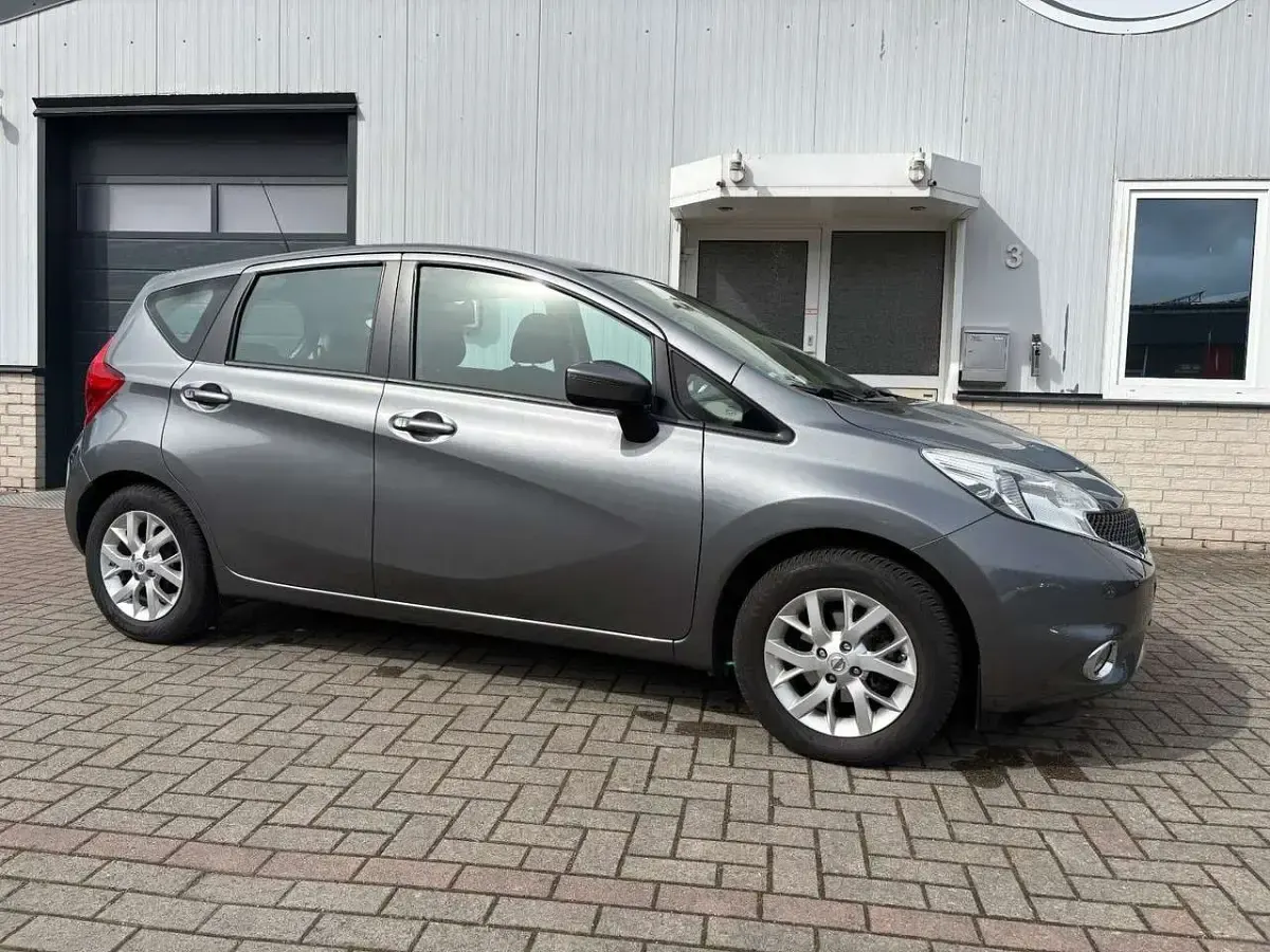 Second-hand Nissan Note Acenta 80 CP (58 kW) 2015 Gri Hatchback