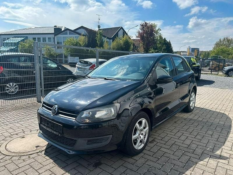 Schwarz Gebraucht 2011 VW Polo Style Limousine | 4.990 € (Guter Preis) - Bild 1/4