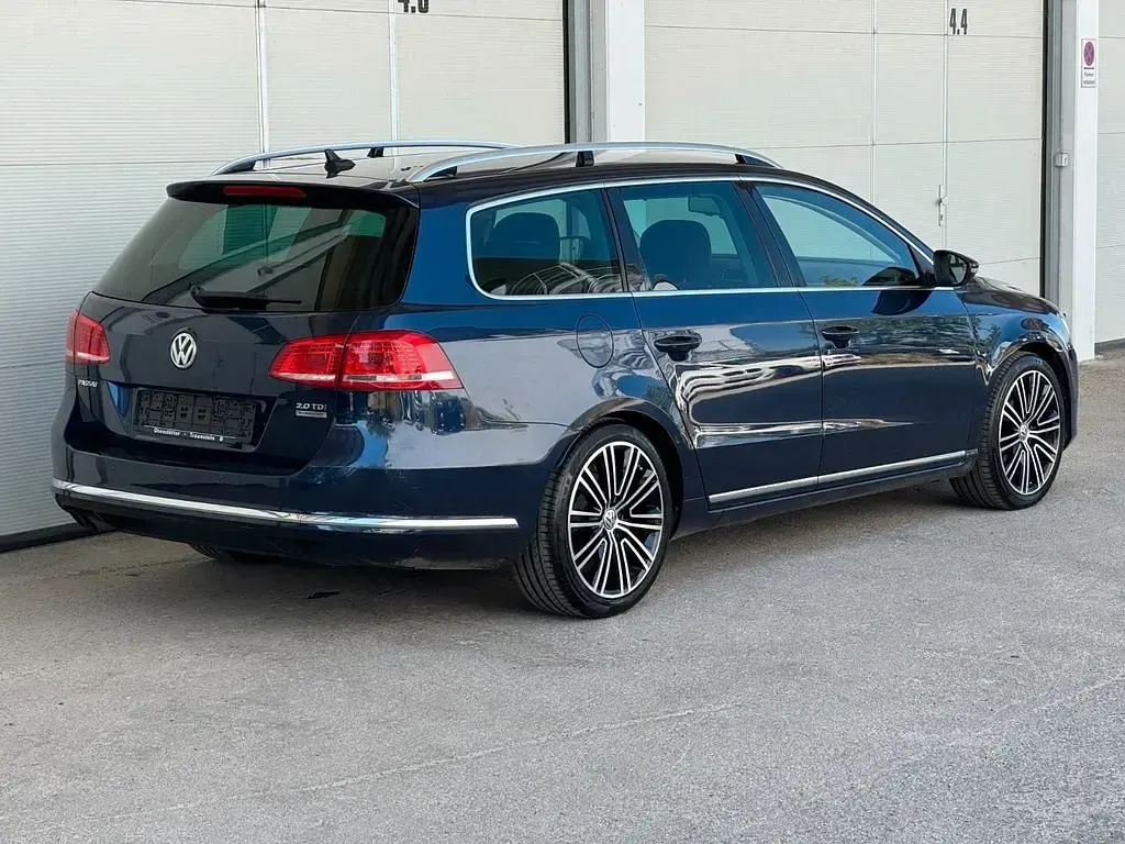 Gebraucht VW Passat 177 PS (130 kW) 2014 Blau Limousine