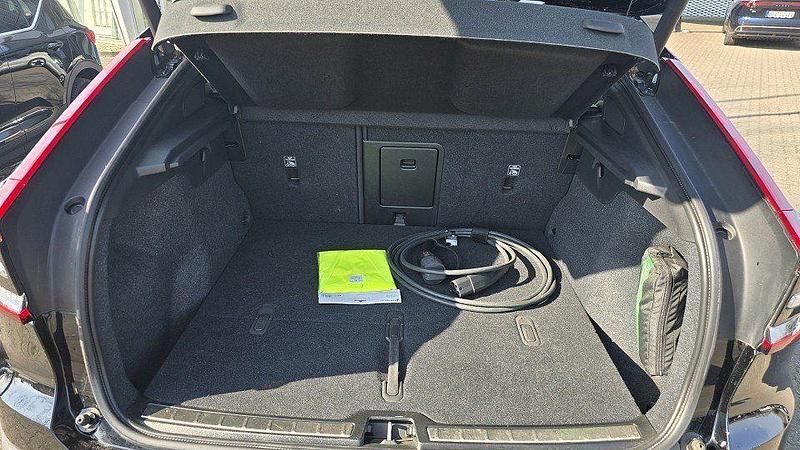 Gebraucht Volvo C40 Ultimate 300 kW (408 PS) 2022 Schwarz SUV