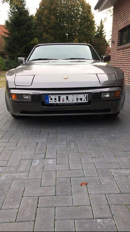 Gebraucht Porsche 944 163 PS (119 kW) 1982 Grau Kleinwagen