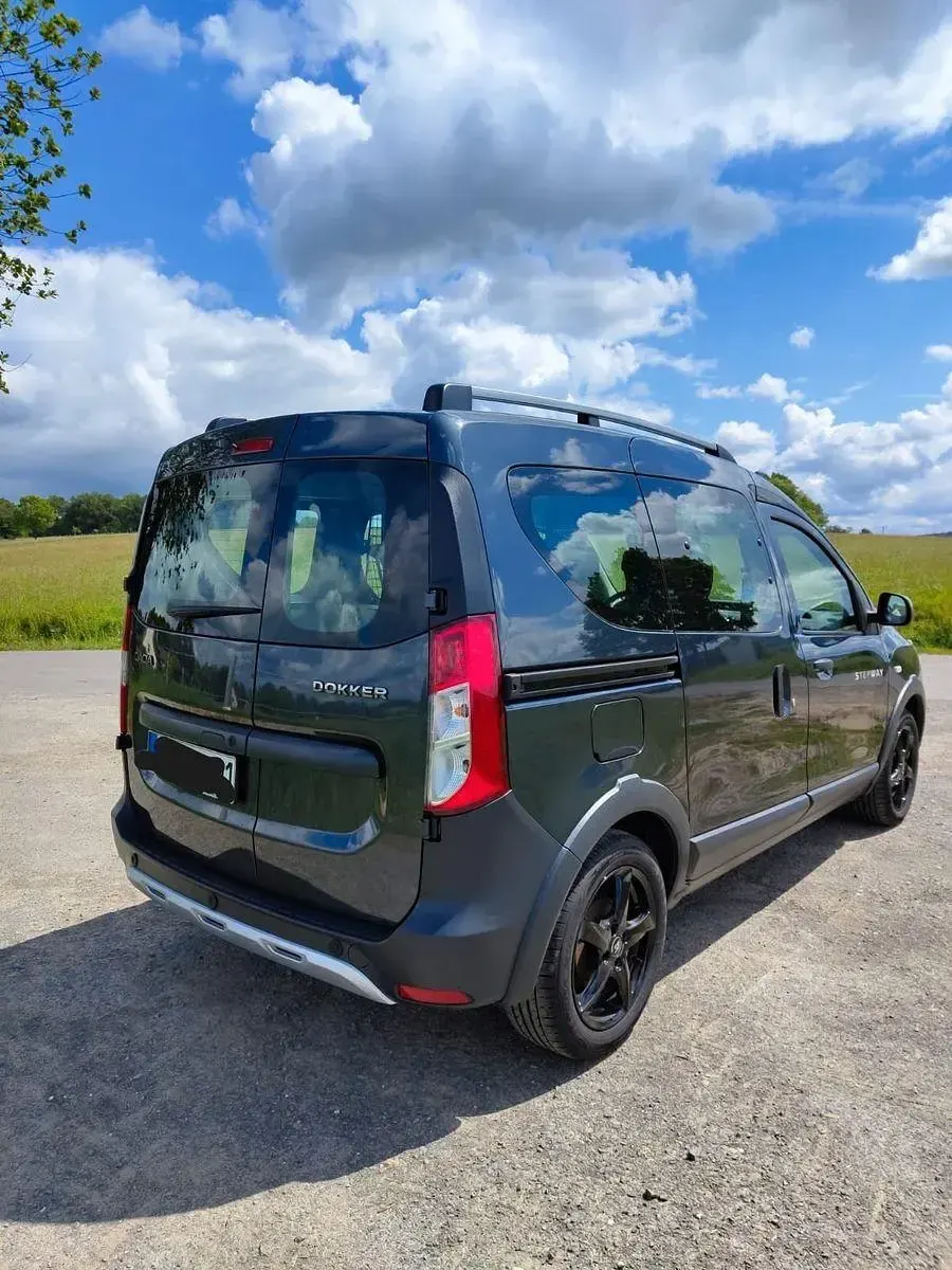 Gebraucht Dacia Dokker Stepway 131 PS (96 kW) 2020 Van / Kleinbus
