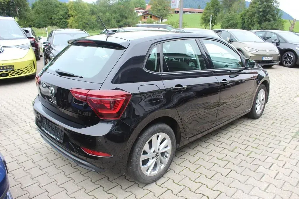 Gebraucht VW Polo Style 95 PS (69 kW) 2025 Schwarz Kleinwagen