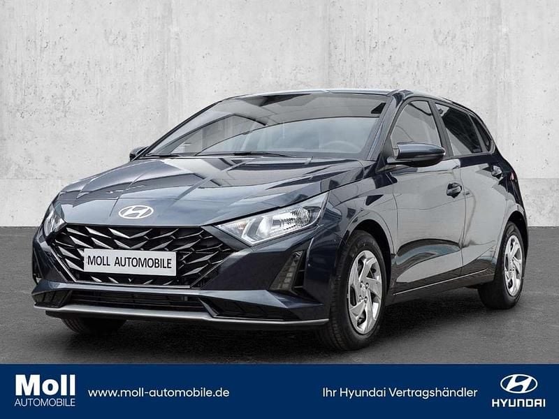 Neu Hyundai i20 Select 101 PS (74 kW) 2025 Aurora grey Kleinwagen