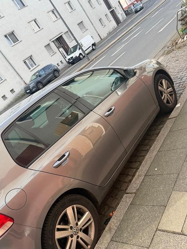 Gebraucht VW Golf VI 2012 Andere farben Kleinwagen
