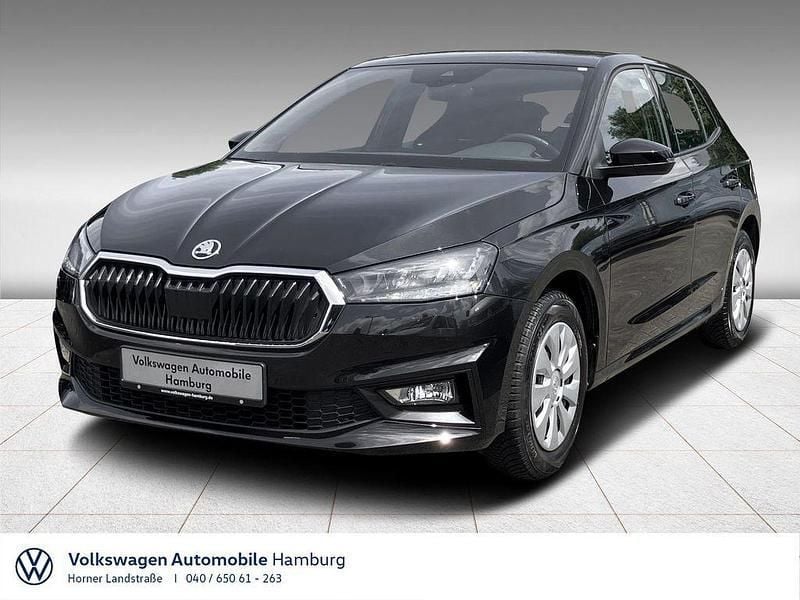 Blackmagic perleffekt Gebraucht 2024 Skoda Fabia Selection Limousine | 18.950 € (Fairer Preis) - Bild 1/4