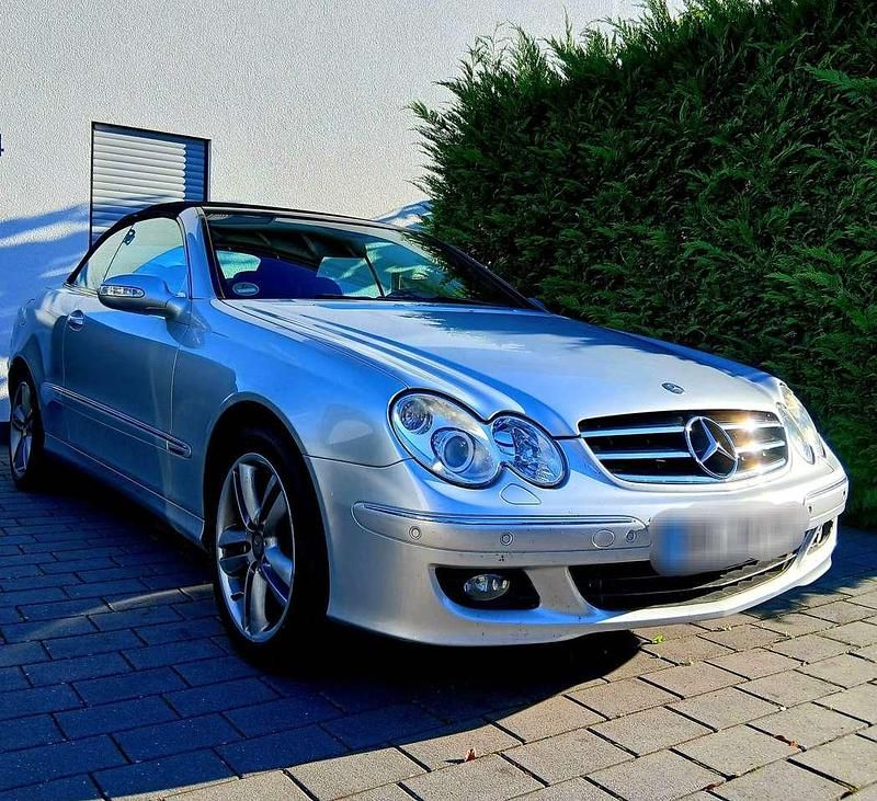 Gebraucht Mercedes CLK200 Avantgarde 184 PS (135 kW) 2009 Silber Cabrio