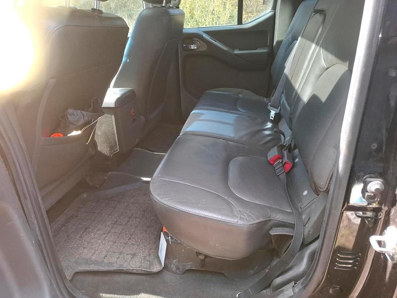 Gebraucht Nissan Navara 175 PS (128 kW) 2008 Schwarz Pickup