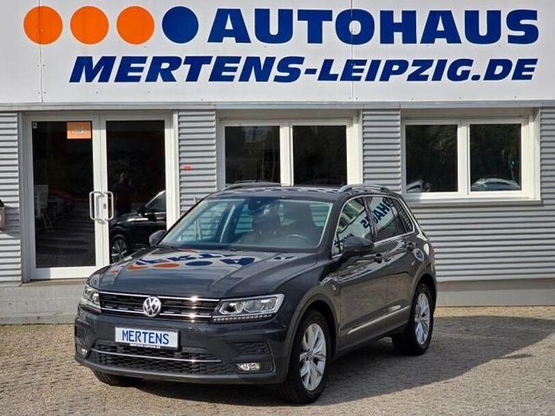 Uranograu Gebraucht 2020 VW Tiguan Highline SUV | 26.990 € (Fairer Preis) - Bild 1/4