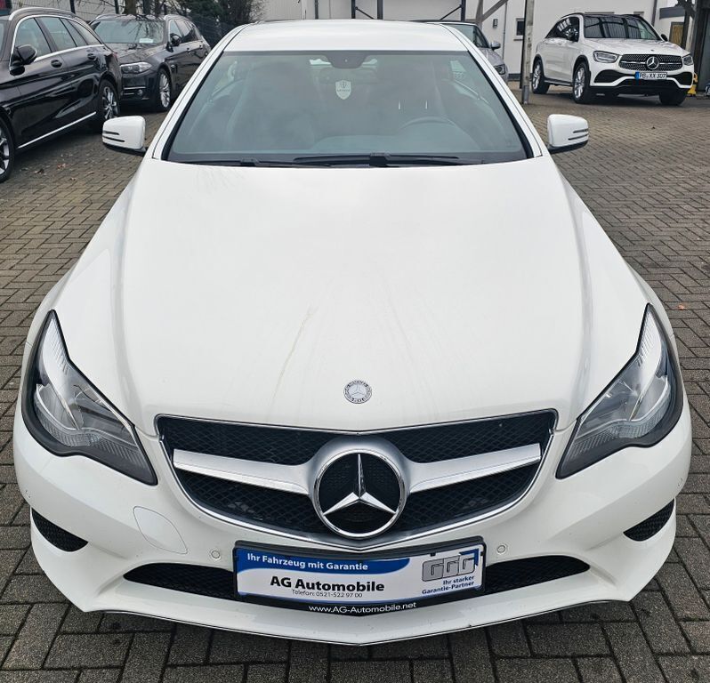 Gebraucht Mercedes E250 211 PS (155 kW) 2015 Polarweiss  unilack Coupé
