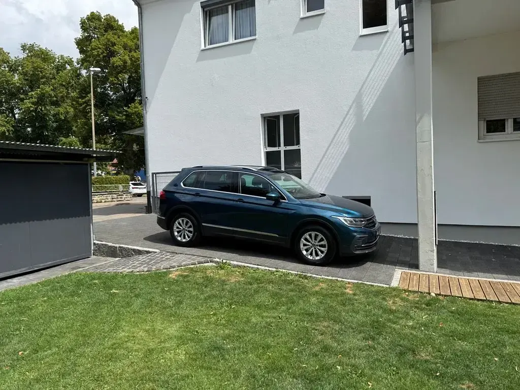 Gebraucht VW Tiguan Life 150 PS (110 kW) 2021 SUV