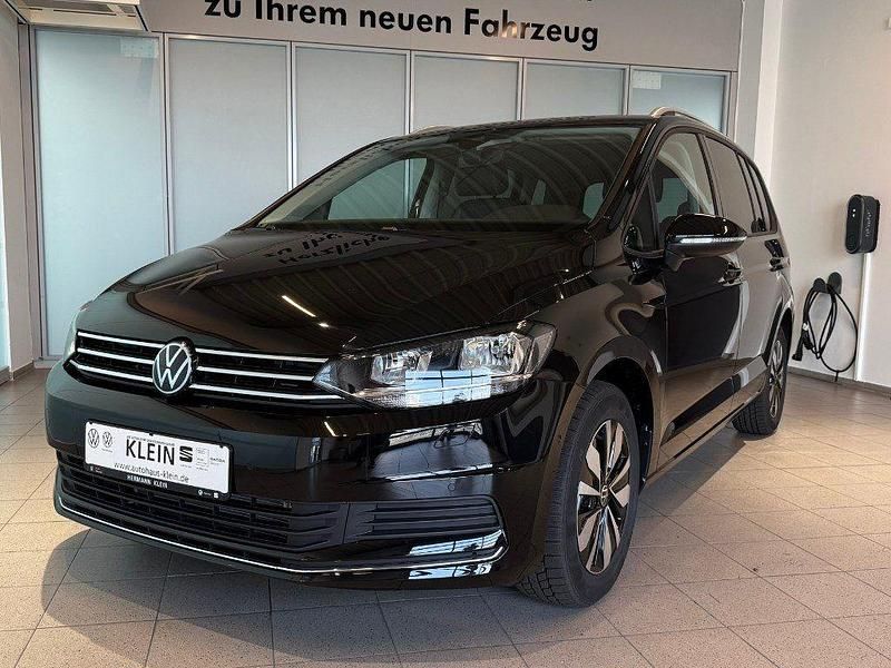 Gebraucht VW Touran Comfortline 150 PS (110 kW) 2026 Schwarz Van / Kleinbus