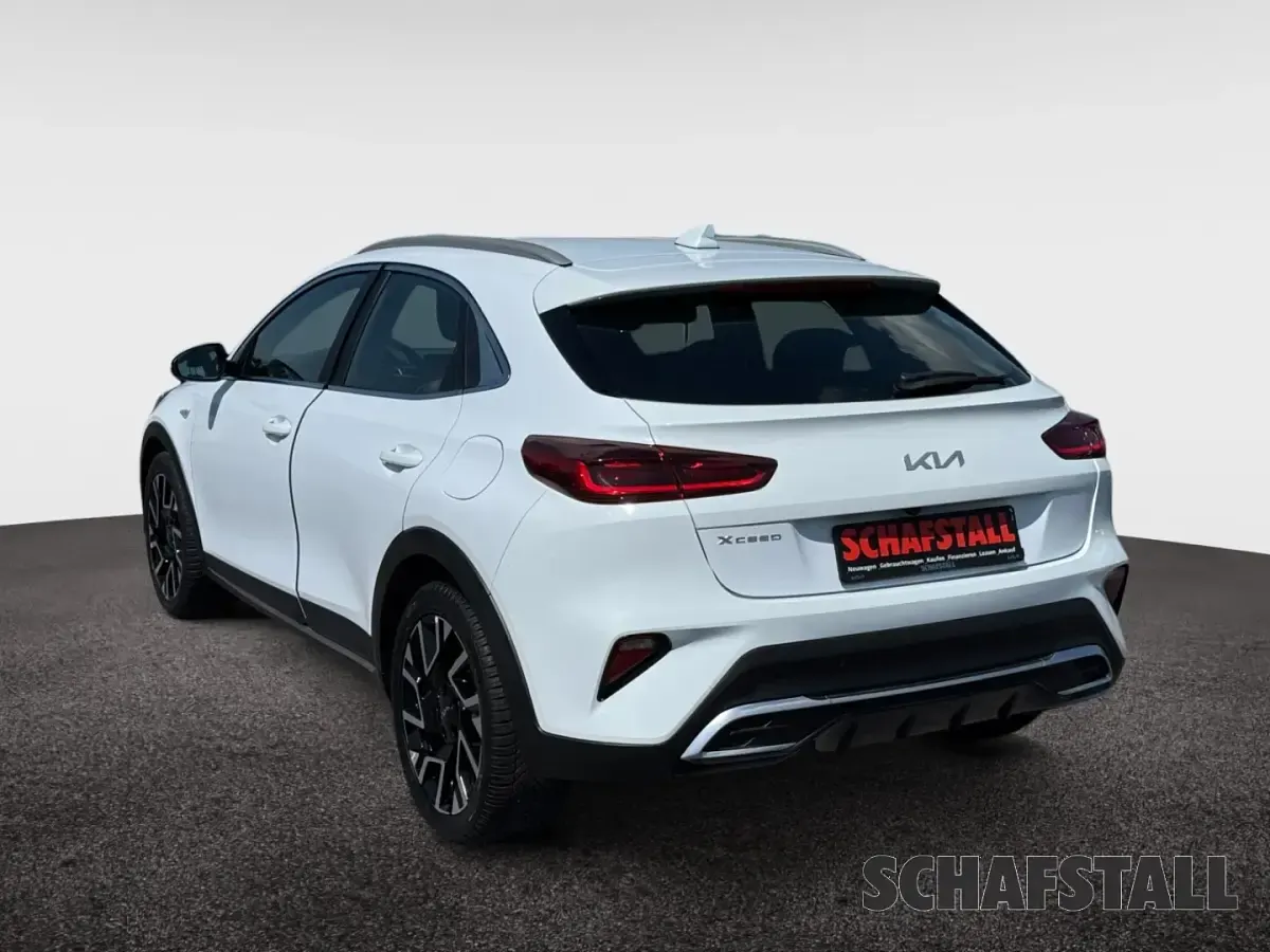 Używany Kia XCeed Vision 140 KM (102 kW) 2025 Biały SUV