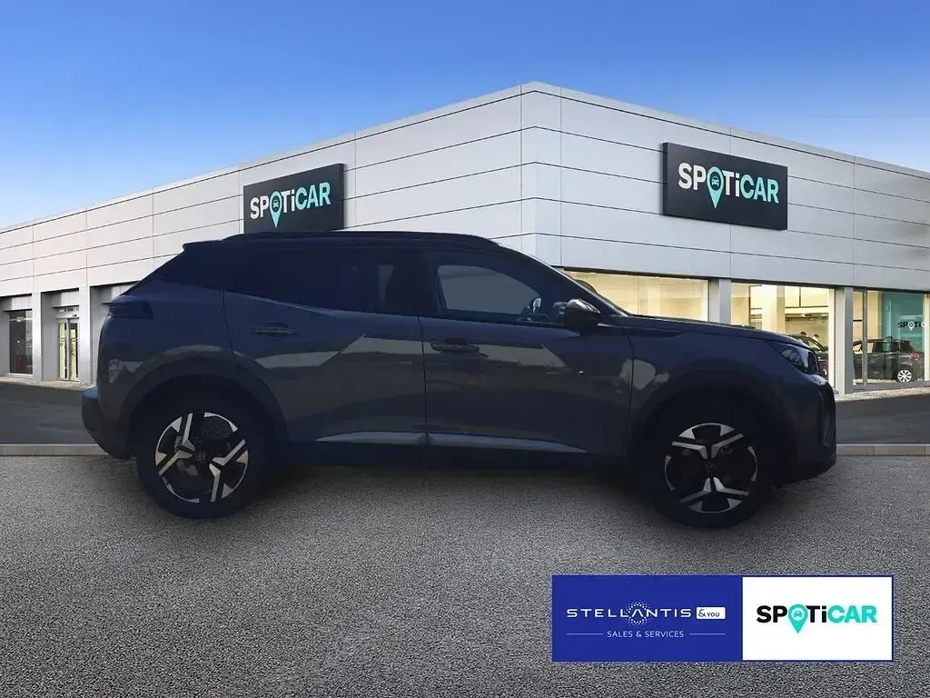 Gebraucht Peugeot 2008 GT 131 PS (96 kW) 2024 Grau SUV