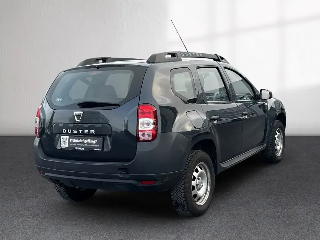 Używany Dacia Duster Ice 90 KM (66 kW) 2015 Szary SUV
