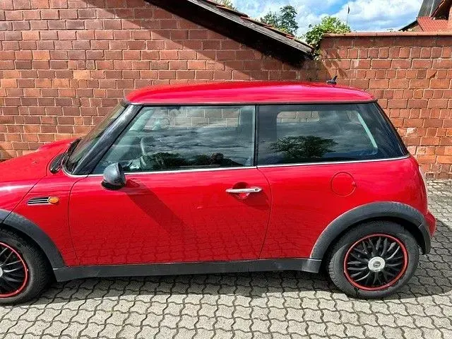 Gebraucht Mini ONE 90 PS (66 kW) 2004 Rot Kleinwagen