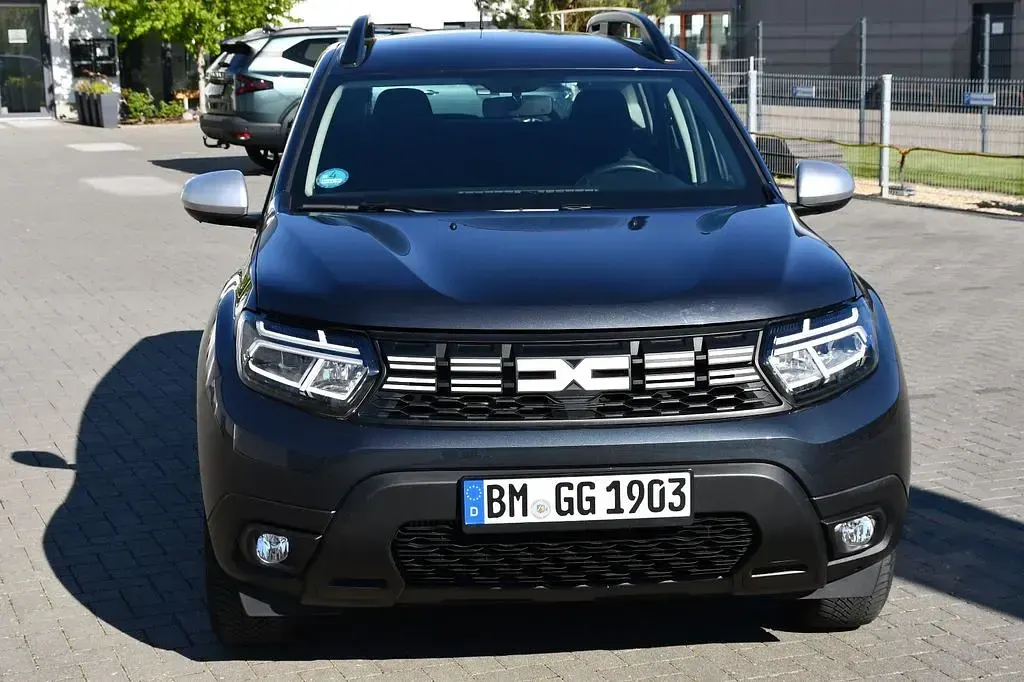 Usado Dacia Duster Expression 131 HP (96 kW) 2023 Cinzento SUV