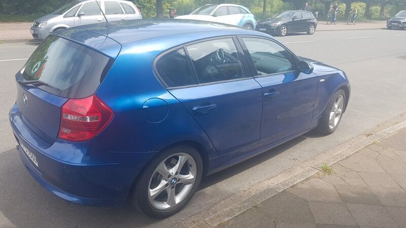 Gebraucht BMW 123 Sport Line 204 PS (150 kW) 2007 Blau Kleinwagen