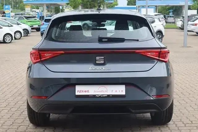 Neu Seat Leon 2026 Andere Limousine