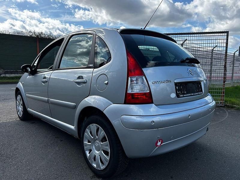 Gebraucht Citroën C3 Exclusive 88 PS (64 kW) 2009 Grau Limousine