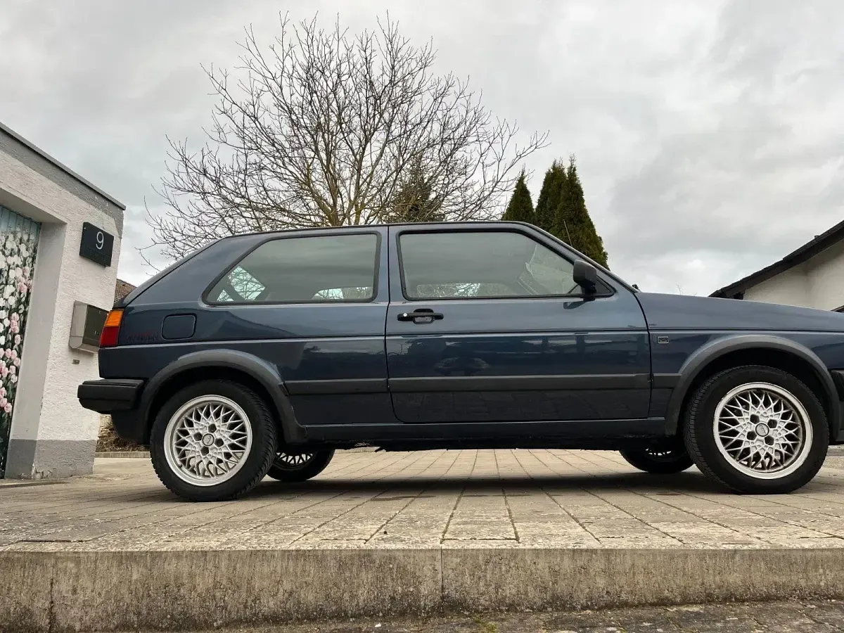 Używany VW Golf II 54 KM (39 kW) 1988 Niebieski Hatchback