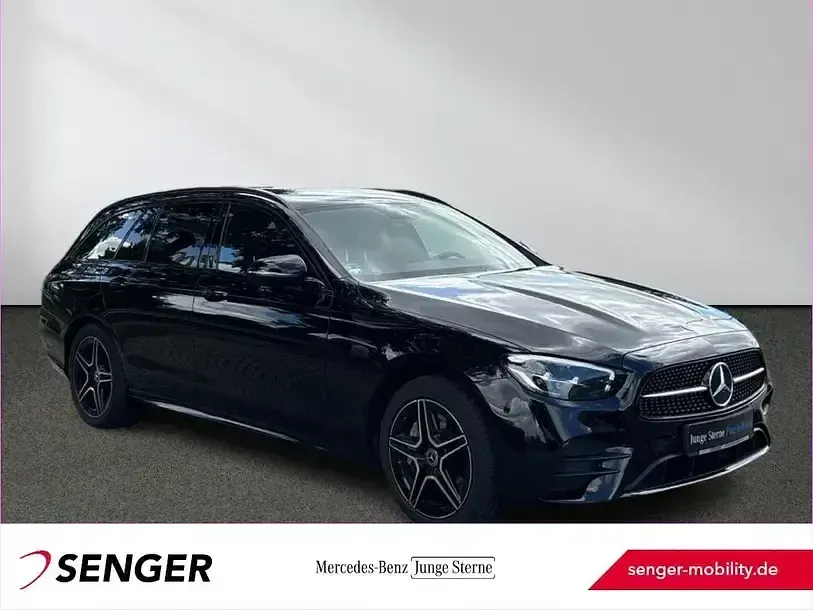 Gebraucht Mercedes E300 AMG line 306 PS (225 kW) 2022 Limousine