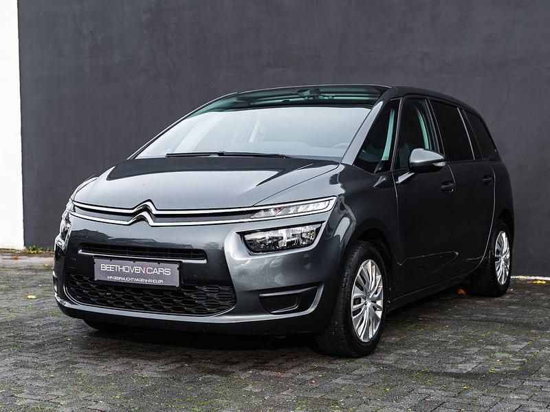 Grau Gebraucht 2015 Citroën Grand C4 Picasso Van / Kleinbus | 8.900 € (Fairer Preis) - Bild 1/4