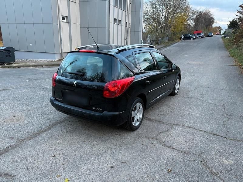 Gebraucht Peugeot 207 120 PS (88 kW) 2012 Schwarz Kombi