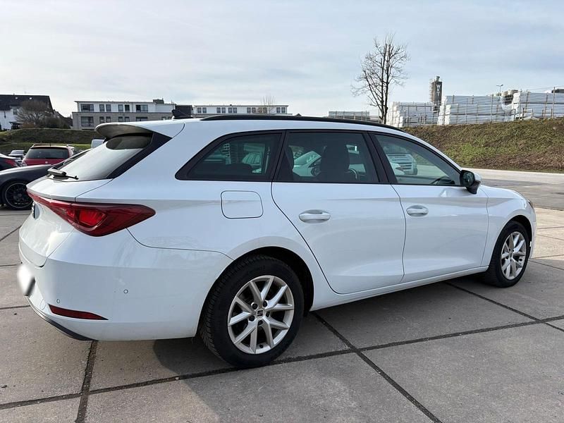 Gebraucht Seat Leon FR 150 PS (110 kW) 2021 Weiß Kombi