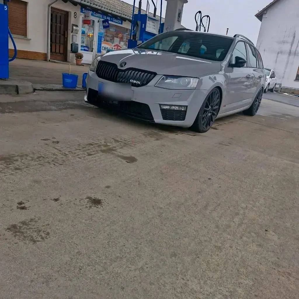 Gebraucht Skoda Octavia RS 220 PS (161 kW) 2016 Grau Kombi
