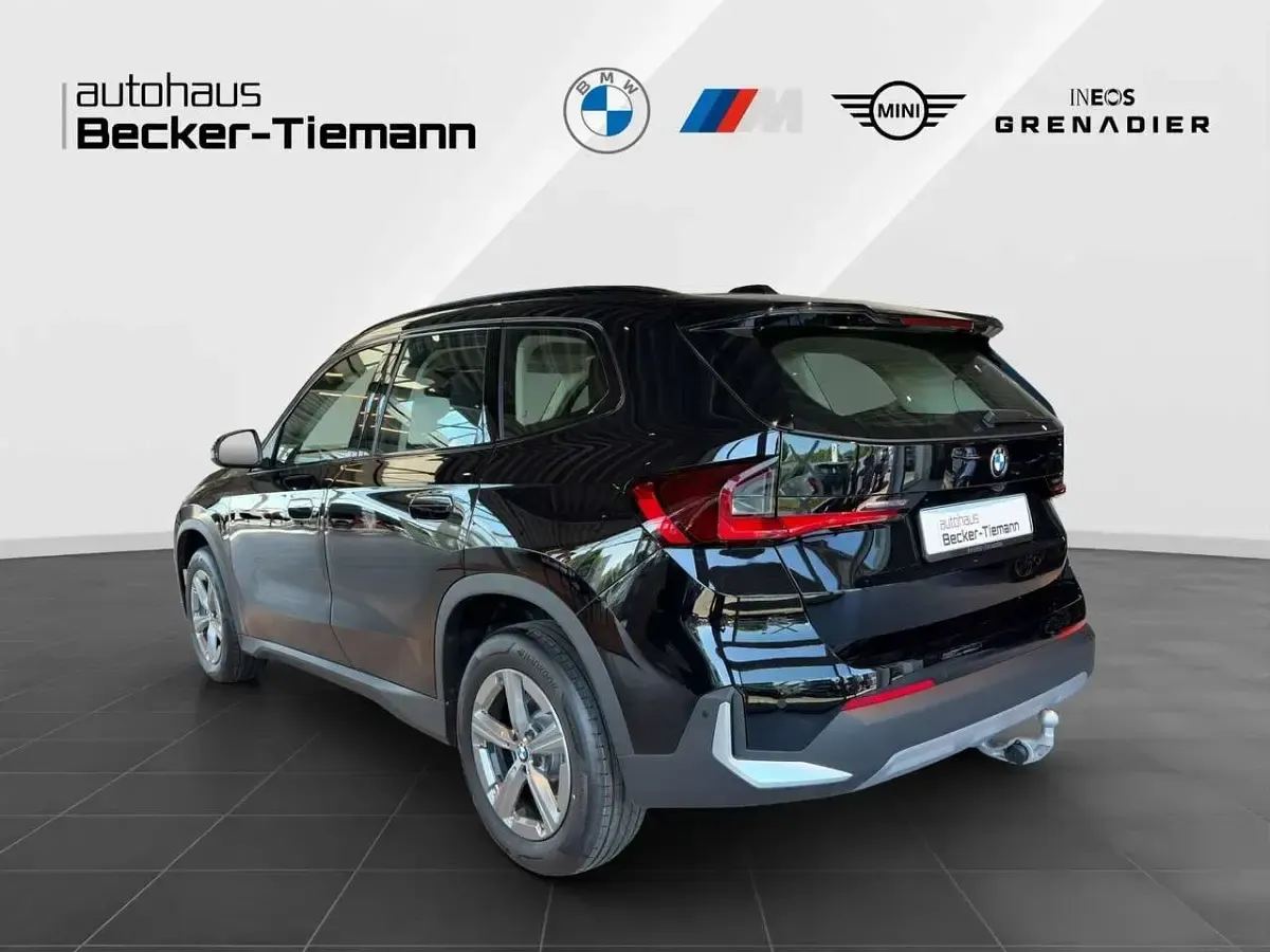Neu BMW X1 Exclusive 136 PS (100 kW) 2026 Schwarz SUV