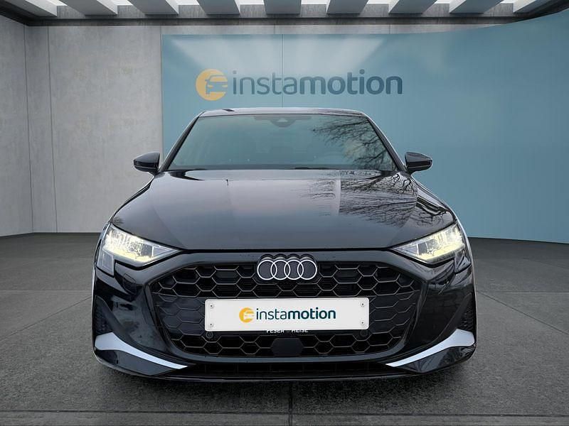 Gebraucht Audi A3 Sportback 150 PS (110 kW) 2025 Schwarz Kleinwagen