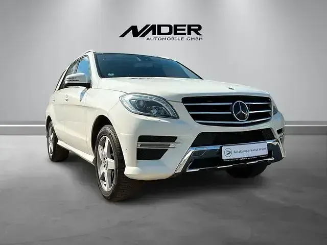 Gebraucht Mercedes ML350 AMG line 258 PS (189 kW) 2013 Weiß SUV