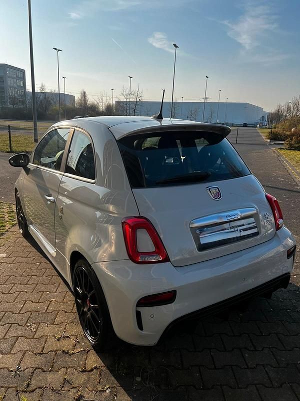 Gebraucht Abarth 595 Pista 160 PS (117 kW) 2018 Grau Kleinwagen