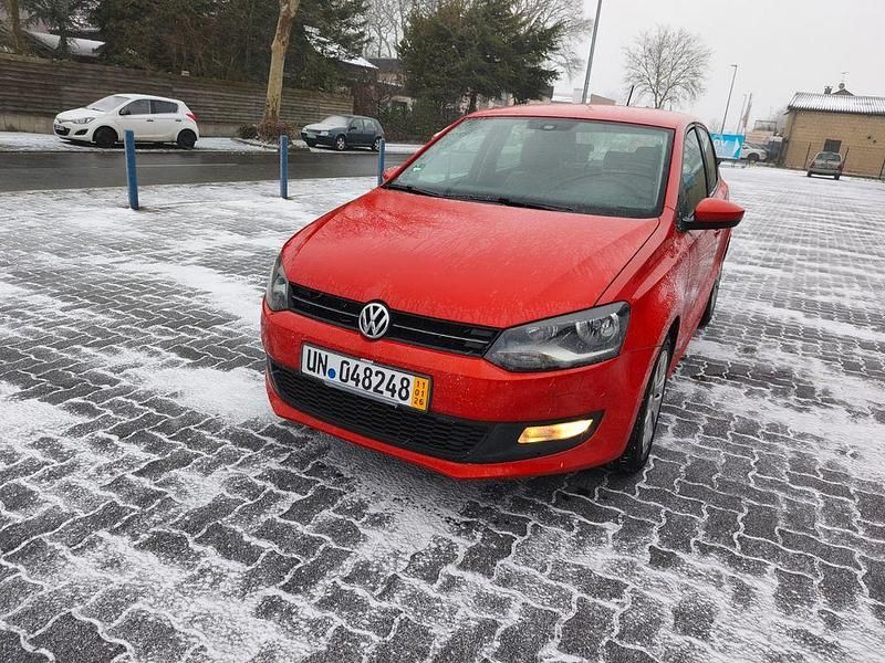 Orange Gebraucht 2012 VW Polo Life Limousine | 7.650 € (Fairer Preis) - Bild 1/4