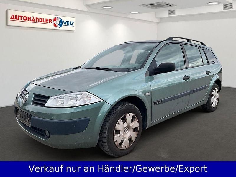 Grün Gebraucht 2003 Renault Mégane II Kombi | 799 € (Superpreis) - Bild 1/3