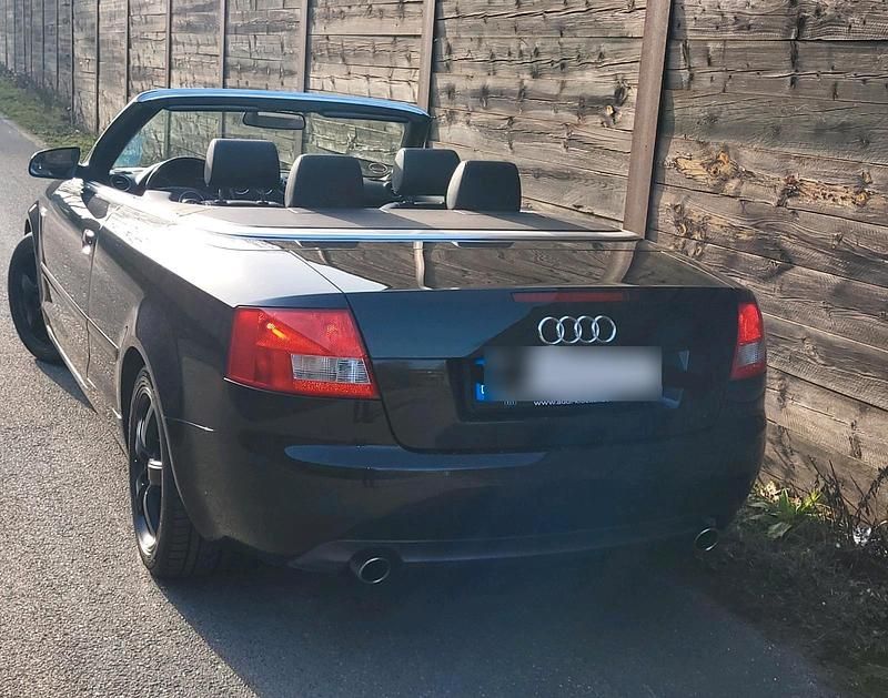 Gebraucht Audi A4 Cabriolet 170 PS (125 kW) 2002 Schwarz Cabrio
