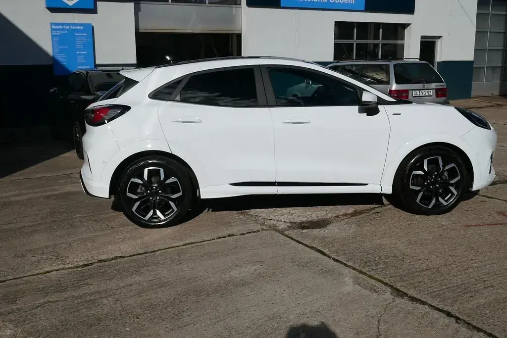 Usata Ford Puma ST-Line X 155 CV (114 kW) 2020 Bianco SUV