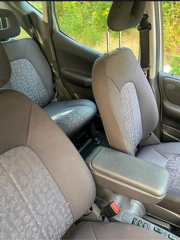 Gebraucht Mercedes A160 101 PS (74 kW) 2003 Silber Kleinwagen