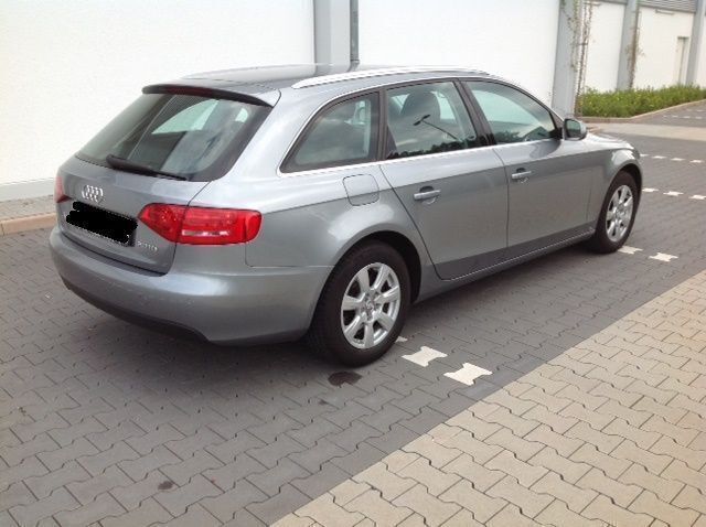 Gebraucht Audi A4 Ambiente 194 PS (142 kW) 2010 Grau metallic Kombi