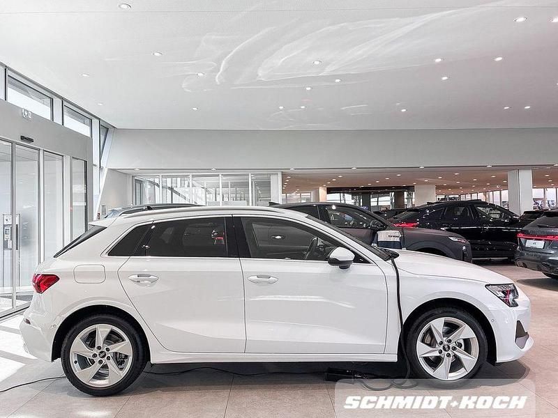 Neu Audi A3 Advanced 150 PS (110 kW) 2026 Andere Limousine
