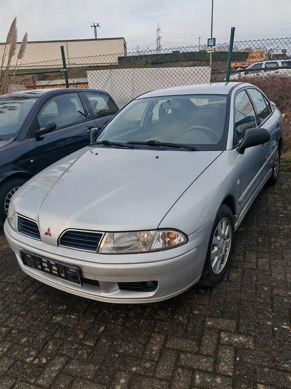 Silber Gebraucht 2001 Mitsubishi Carisma Comfort Edition Limousine | 800 € (Guter Preis) - Bild 1/4