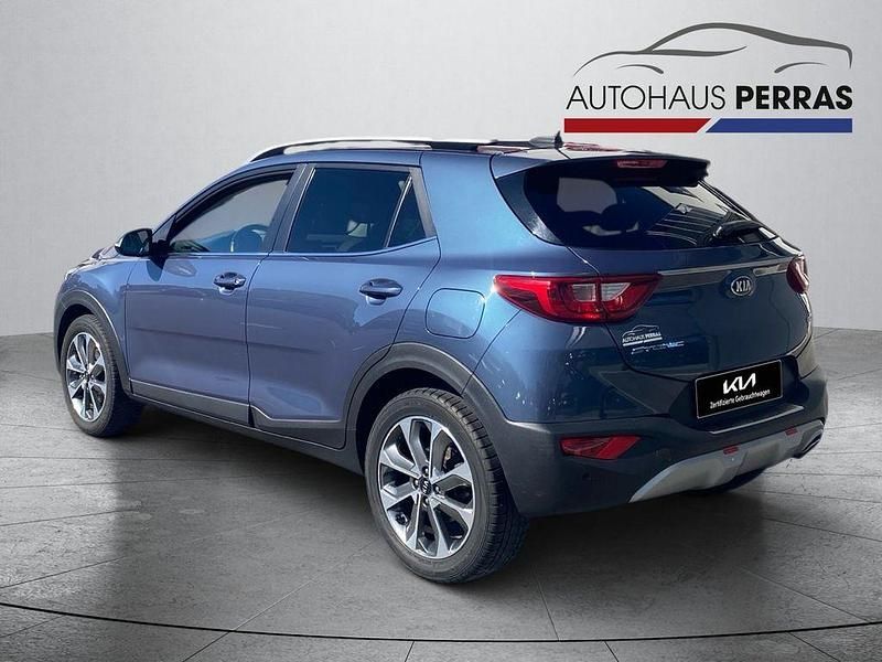 Gebraucht Kia Stonic Spirit 120 PS (88 kW) 2018 Blau SUV