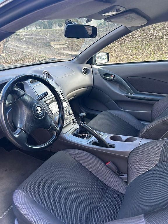 Gebraucht Toyota Celica 143 PS (105 kW) 2002 Schwarz Coupé