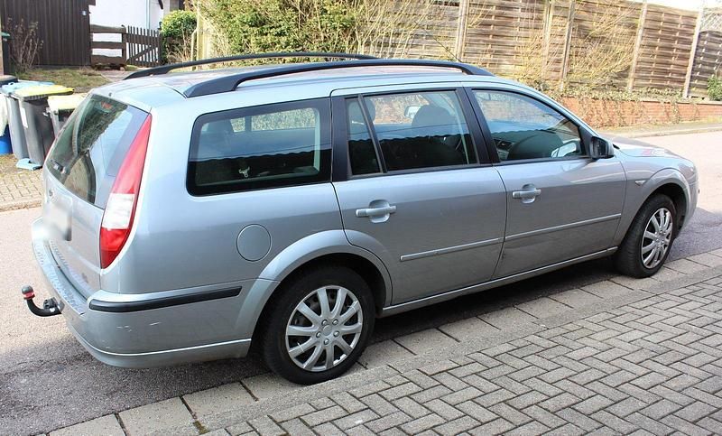 Gebraucht Ford Mondeo 145 PS (106 kW) 2007 Silber Kombi