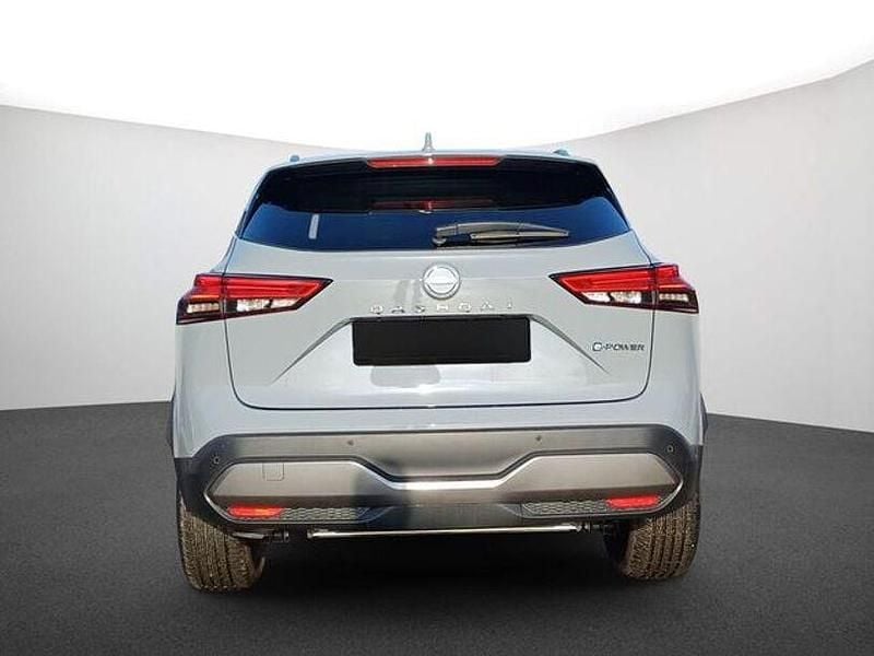 Gebraucht Nissan Qashqai Tekna+ 158 PS (116 kW) 2024 Grau SUV