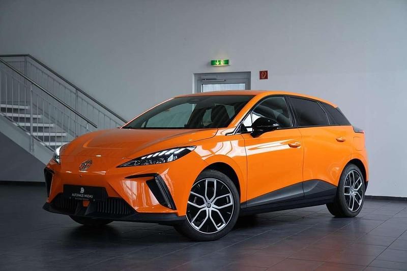 Orange Gebraucht 2023 MG MG4 EV Luxury Kleinwagen | 19.990 € (Superpreis) - Bild 1/4