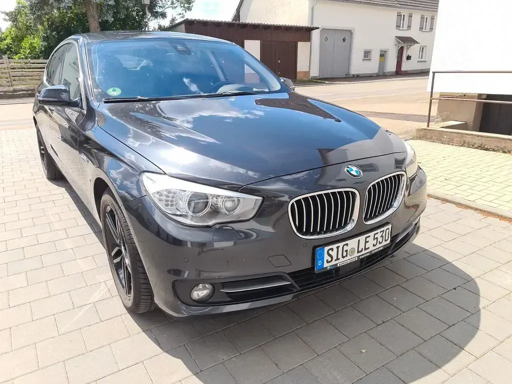 Gebraucht BMW 530 Performance 258 PS (189 kW) 2013 Limousine